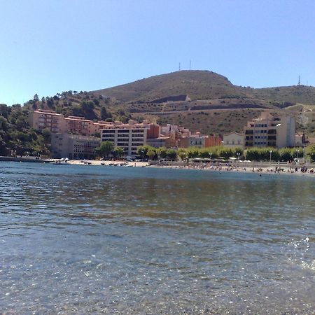 Hostal Juventus Portbou Exteriör bild